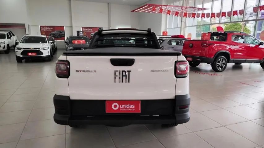 Fiat Strada Endurance 1.4 Flex 8V CS Plus 2023 - Foto 4