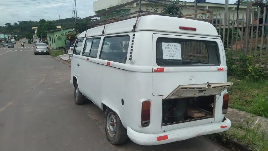 Vende-se está Kombi - Foto 2