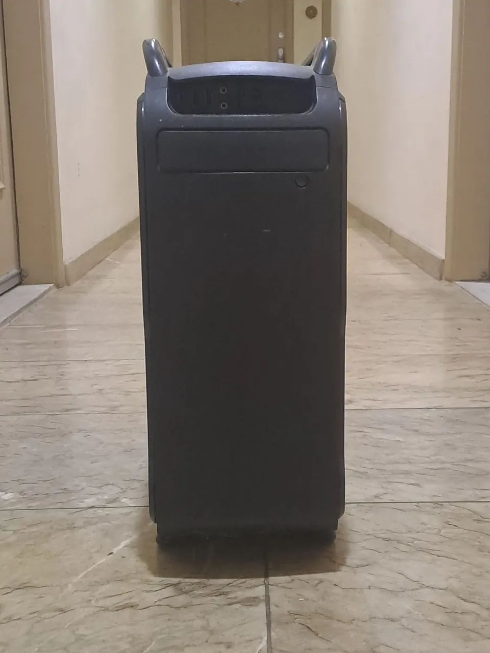 P. C. Intel Core i3