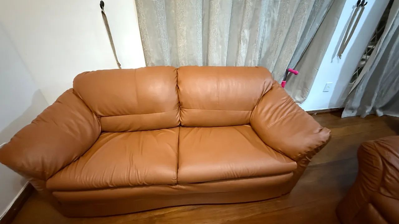 Jogo de sofá 3 e 2 lugares corino - Foto 3