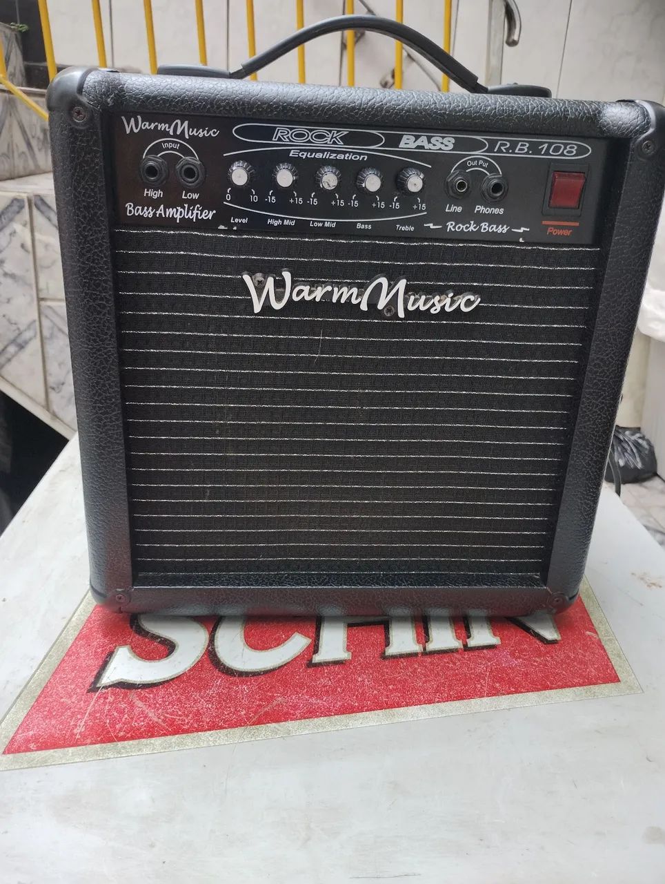 Amplificador de Baixo Rock Bass R.B. 108