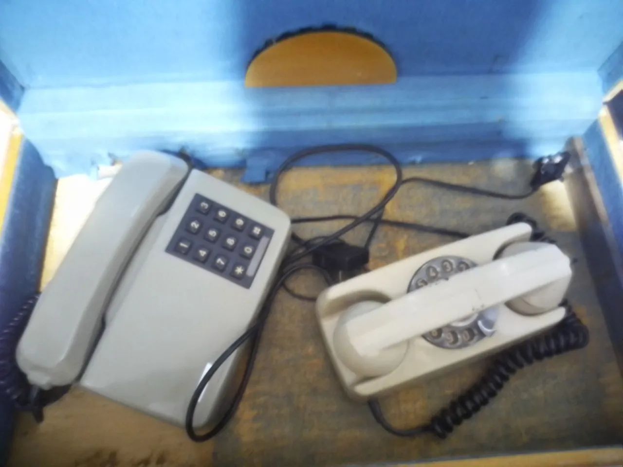 Telefones fixos antigos