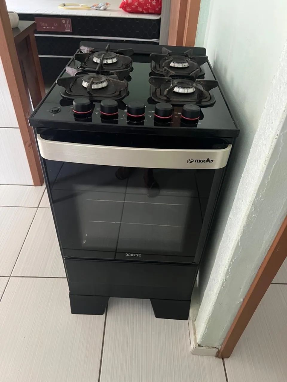 Fogão 4 Bocas Mueller com Forno