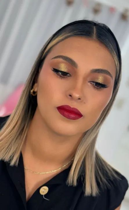 Maquiagem profissional e penteado  - Foto 3