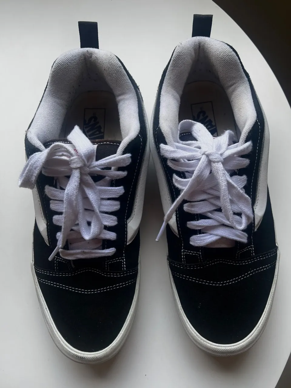 Vans Knu 44