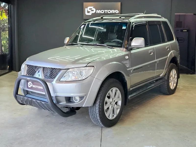 Mitsubishi Pajero Tr4 2.0 4X4 16V 140Cv Flex 4P Automático