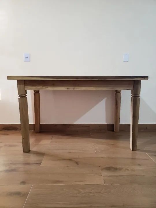Mesa de Madeira de Demolição - Foto 2