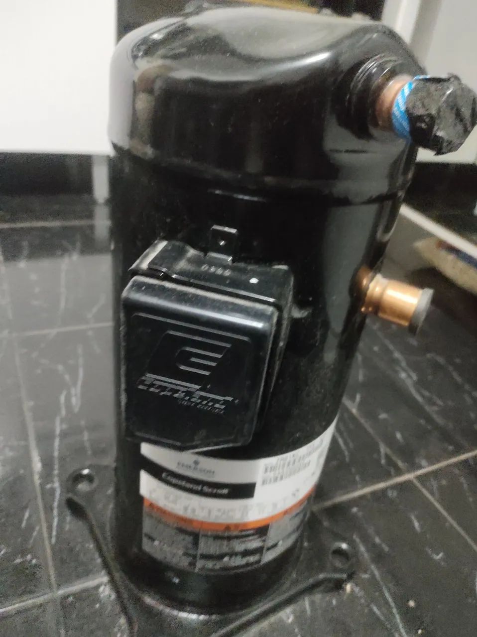 Compressor scroll copeland 90.000 btus novo na caixa 