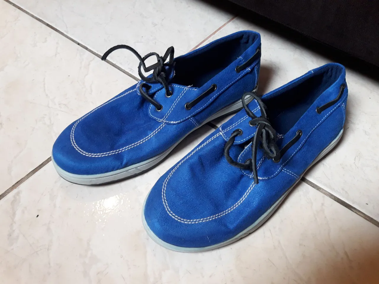 Sapato mocassim azul