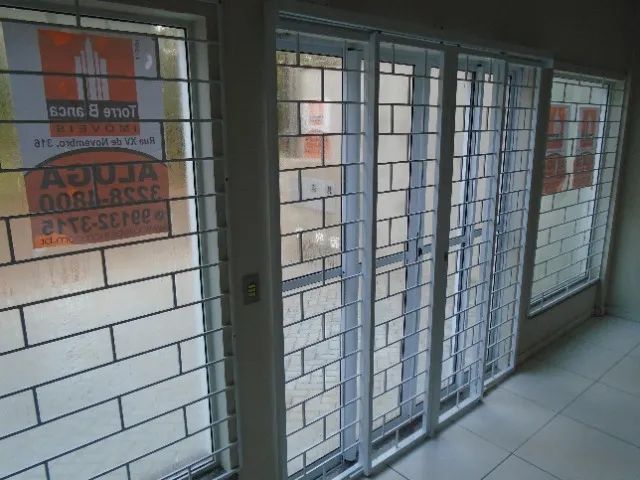 Alugo Sala Comercial 50m2 Uvaranas - Foto 4
