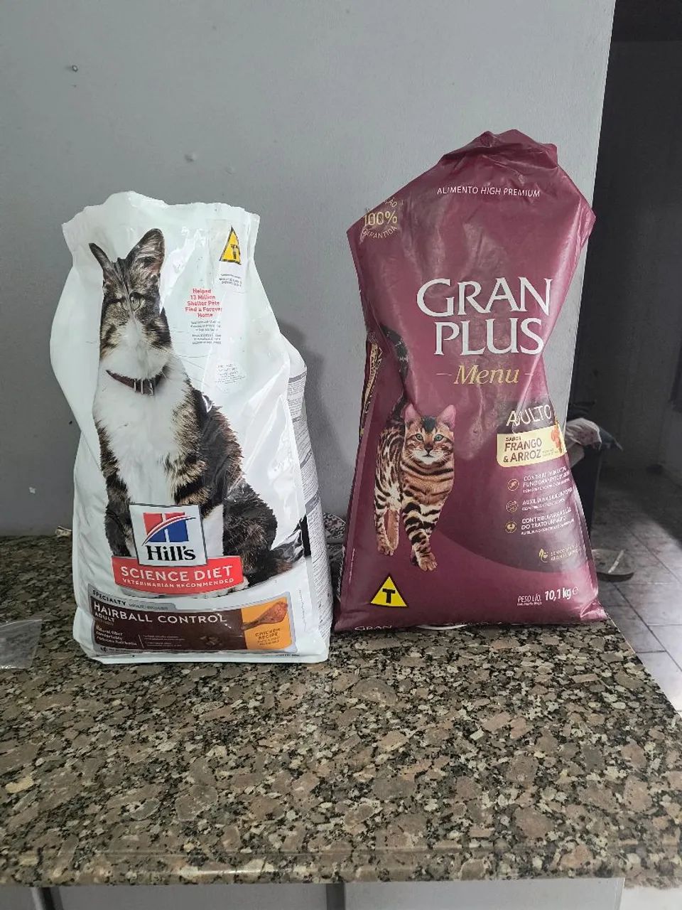 Ração para Gatos Adultos Gran Plus e Hill's Science Diet 7kl e  Gran plus 10,5 kl. - Foto 4