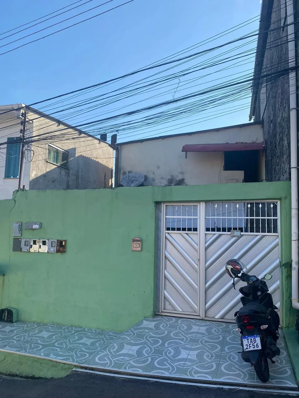 Casa à venda na Compensa de 2 piso