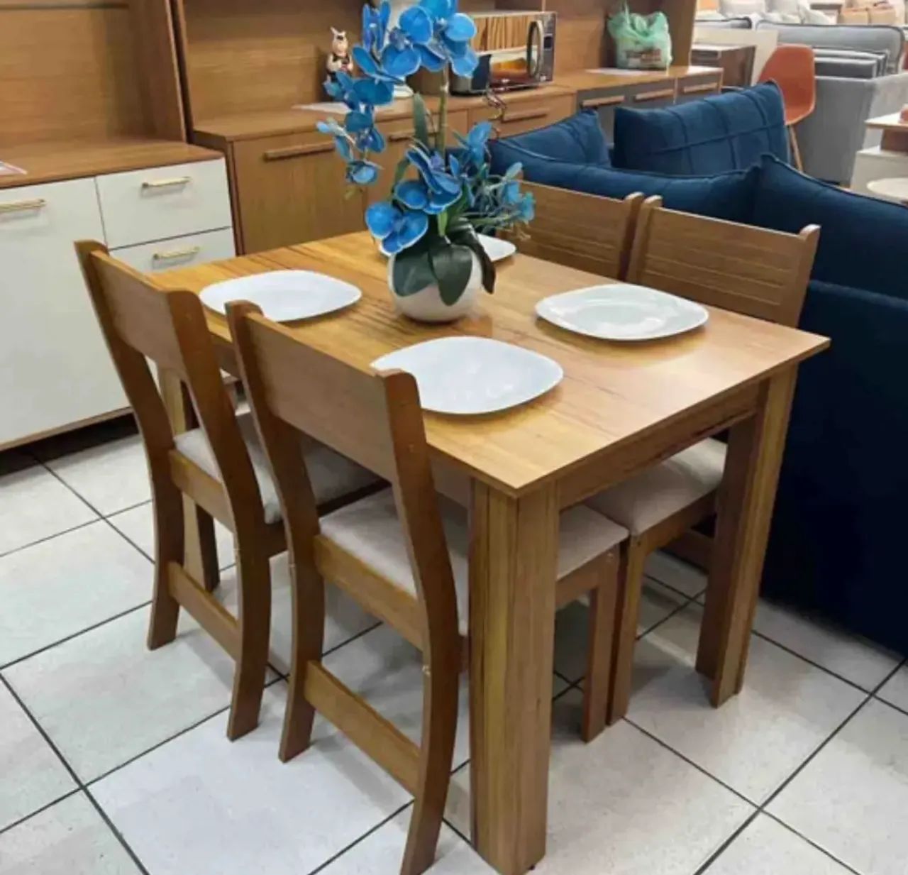 Mesa de Jantar 1.10×0.75 Com 4 Cadeiras- Entrega Rápida