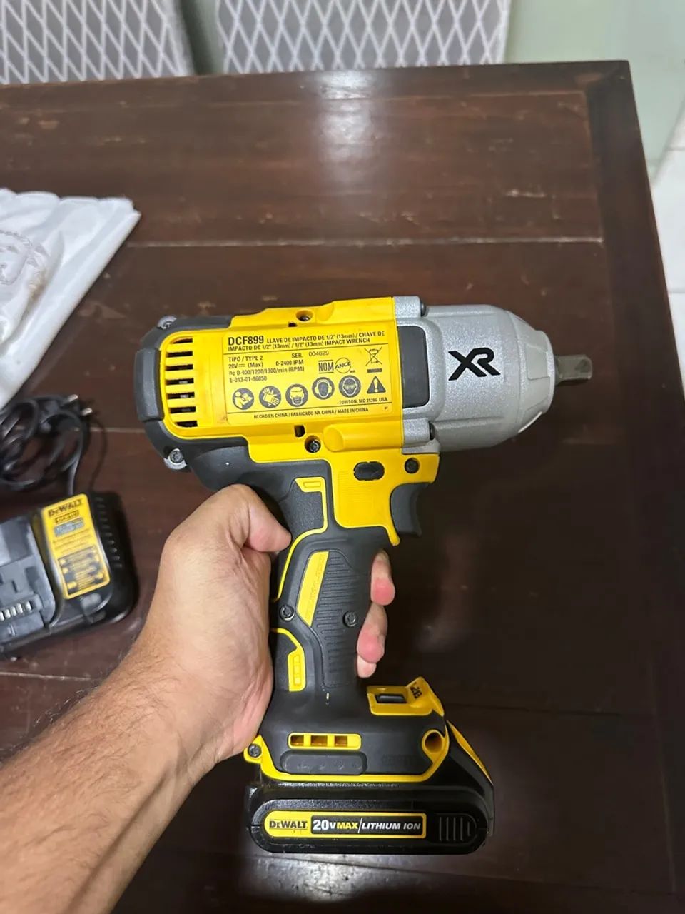 Chave de Impacto DeWalt XR 20V MAX - Foto 4