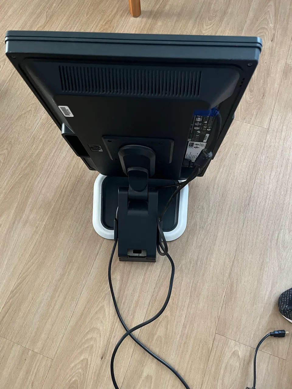 monitor HP modelo LP2265w, de 22 - Foto 2