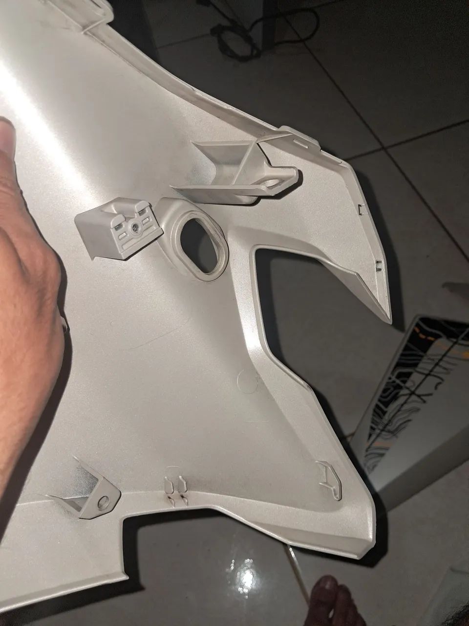 Par de asa dianteira Sahara 300 Adventure - Foto 2