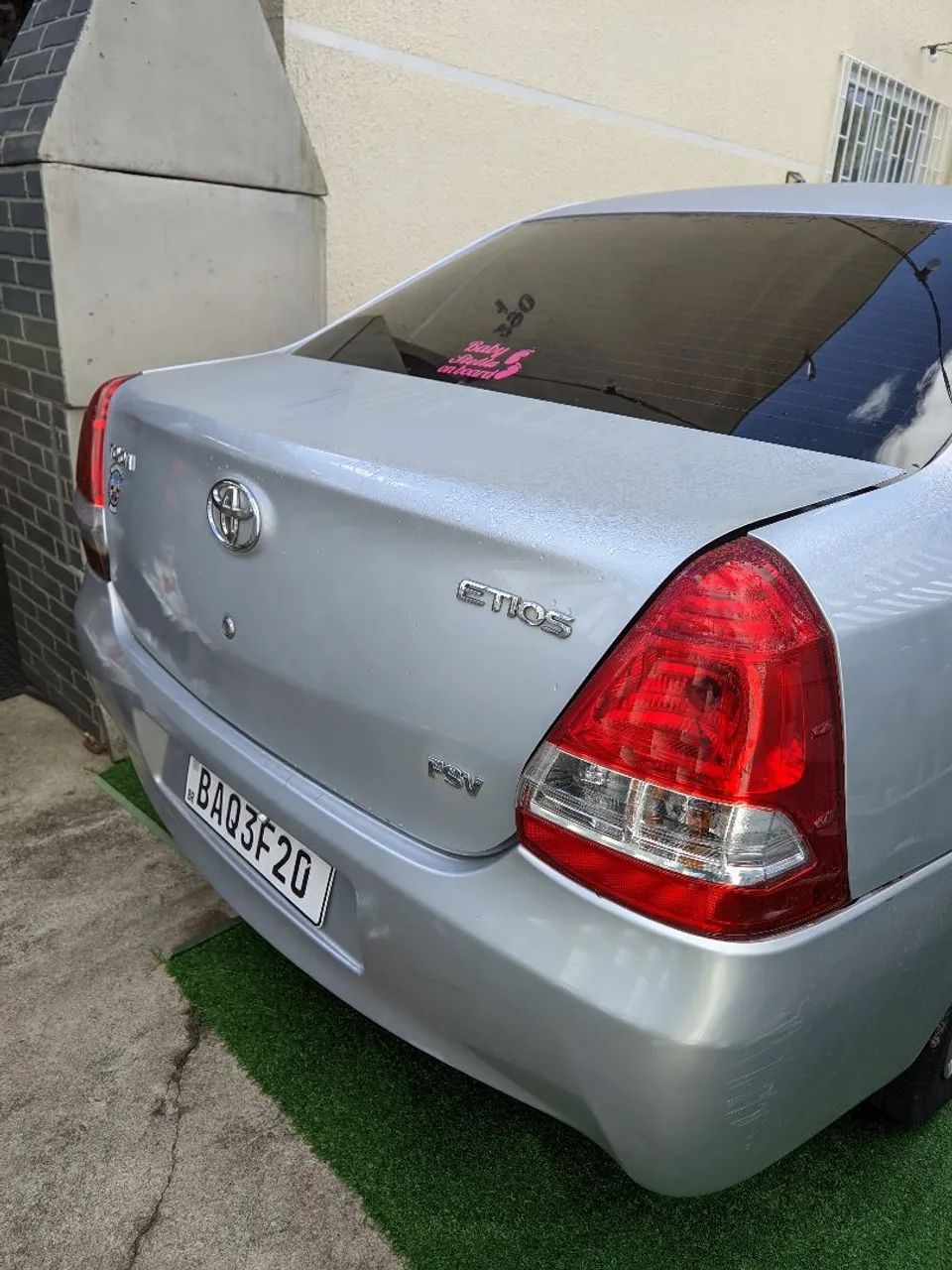 Toyota Etios 1.5 sedan 2017 - Foto 4