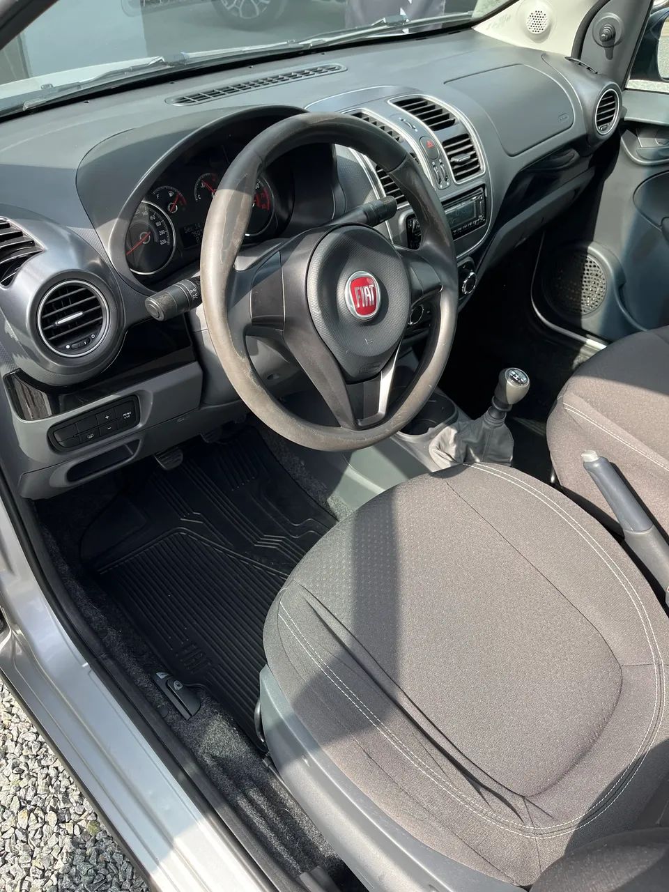 Fiat Grand Siena Attractive 1.0 Flex 8V 4P 2019 - Foto 9