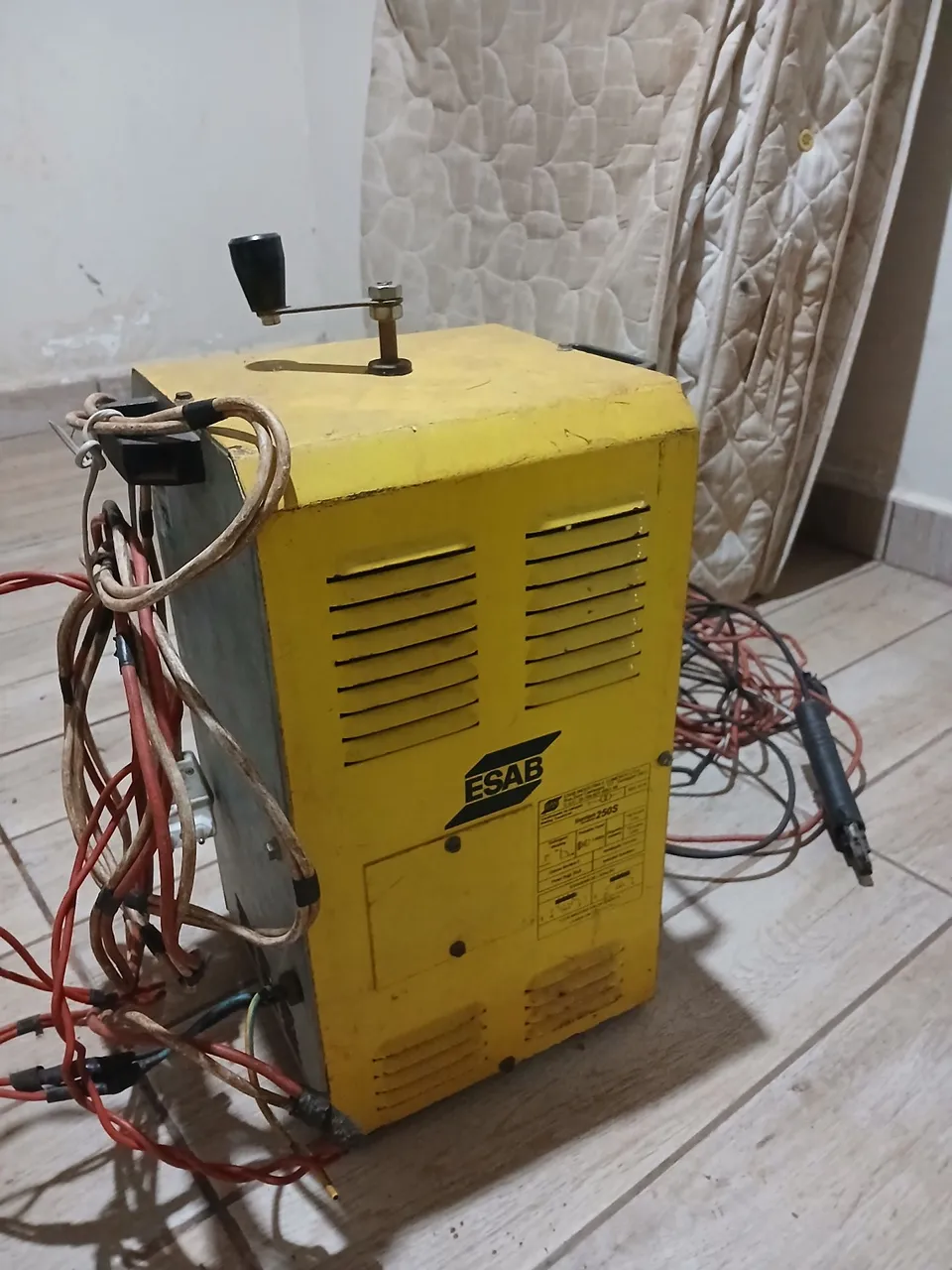 Máquina de Solda ESAB