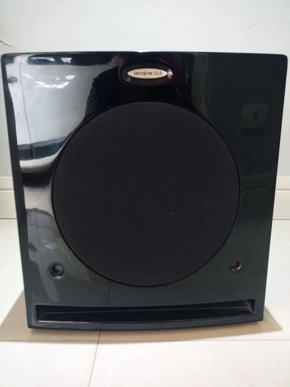 Subwoofer Velodyne DLS