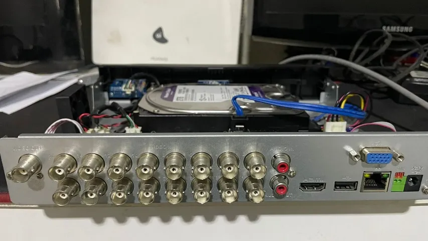 DVR intelbras MHDX 1116
