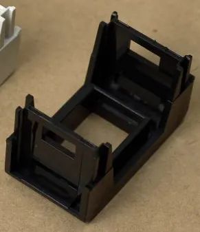 Módulo P/ Informática Rj-45-Md45c Espelho Para Keystone Sem Conector Preto - Pezzi - Foto 3