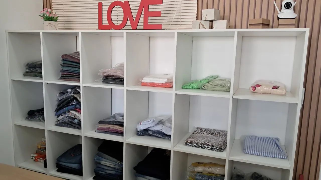 Prateleiras tipo COLMEIA PARA ESTOQUE COM 24 COMPARTIMENTOS EM MDF BRANCO TX  - Foto 2