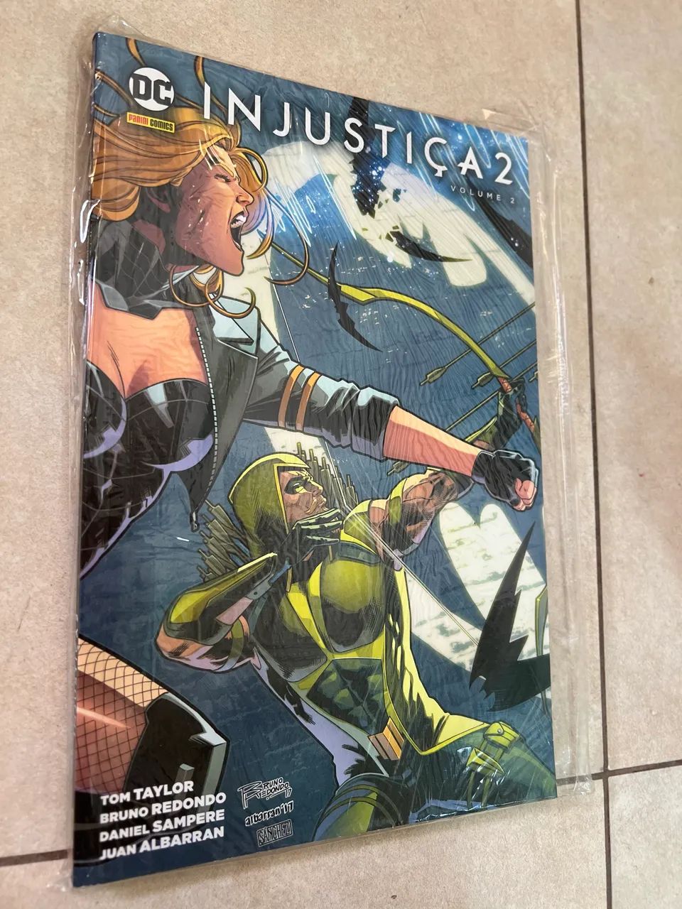 HQ quadrinho Dc comics Injustice Injustiça 2 volume 2  - Foto 4