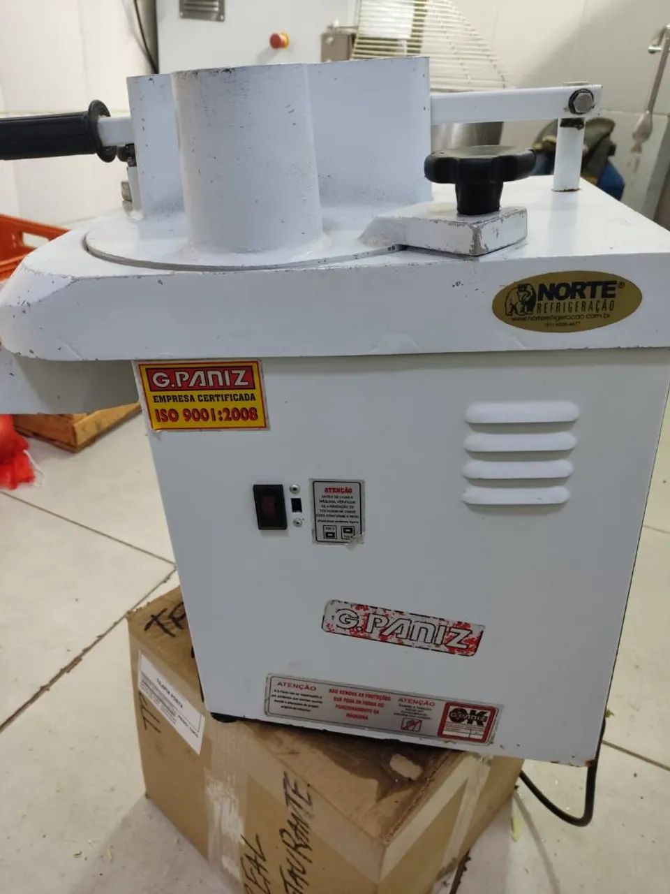 Oportunidade: Vendo maquinarios para padaria, lanchonete e pizzaria.  - Foto 2