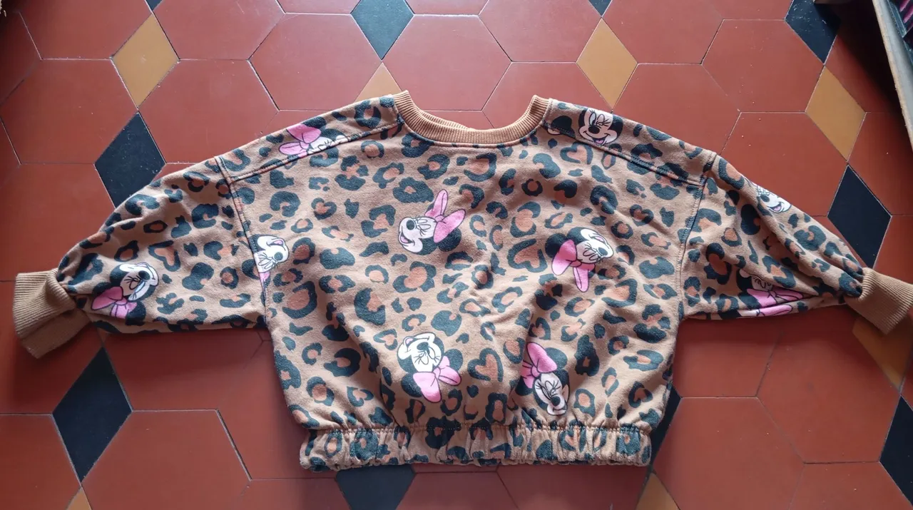 Blusa Minnie Mouse Leopardo