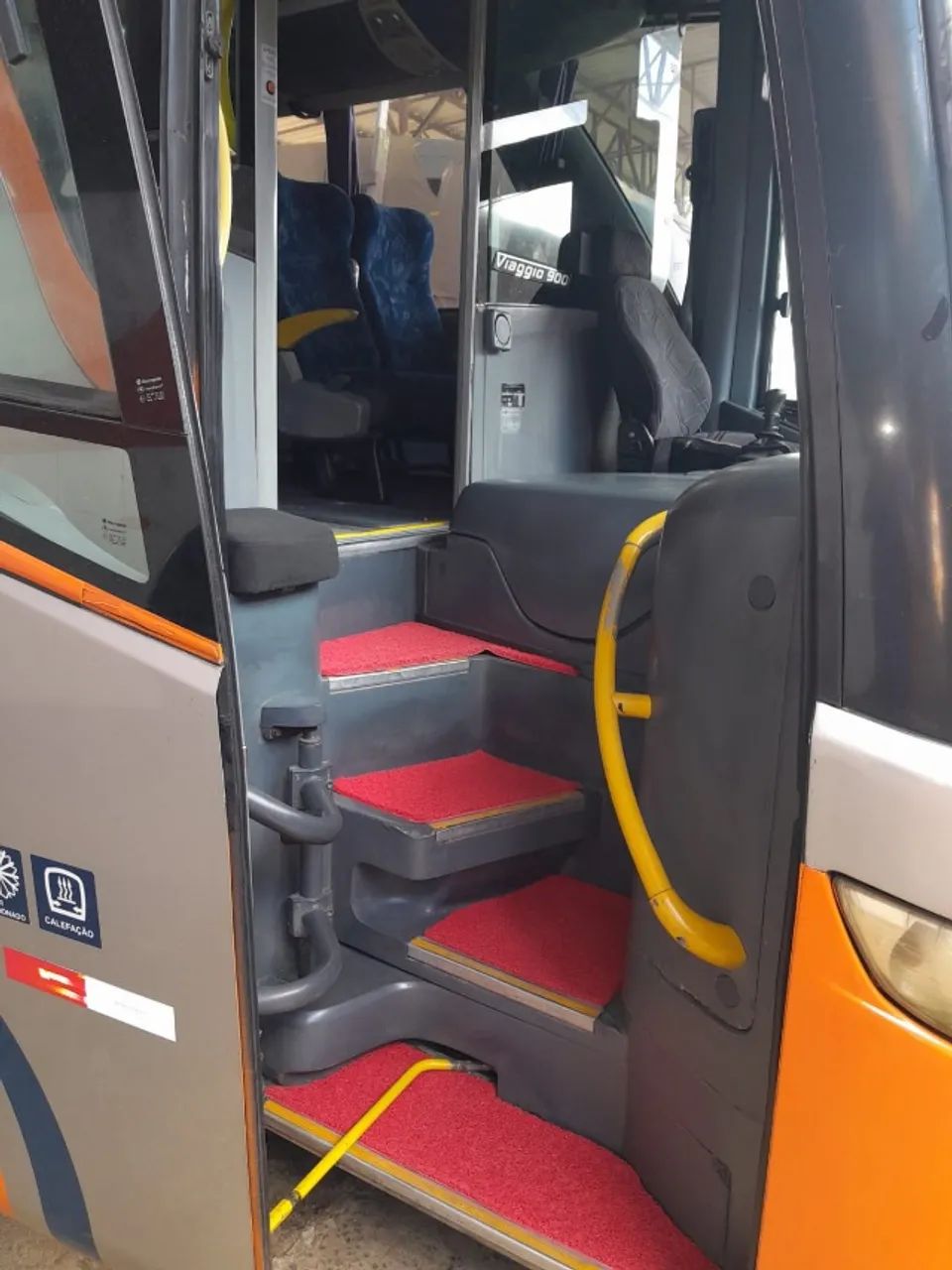 G7 900 MBB, 47 lugares , com ar - Foto 5