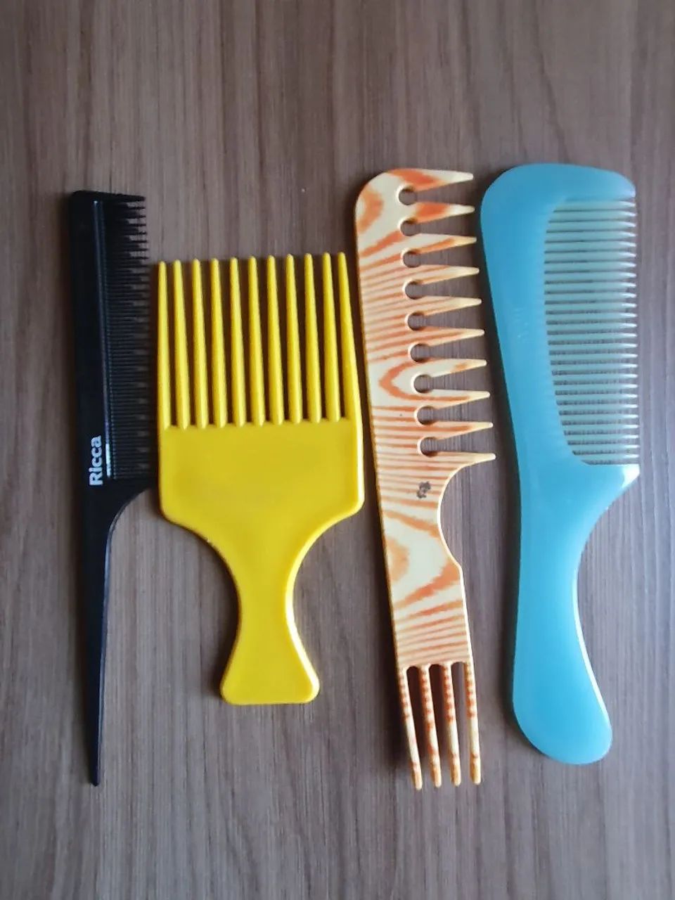 Kit de Pentes Diversos para Cabelo - Foto 2