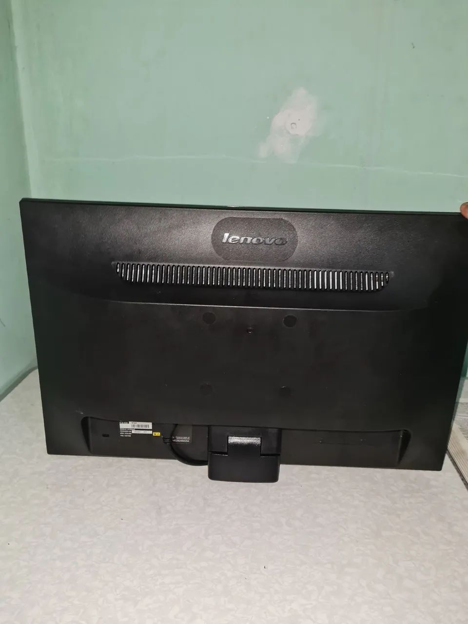 Monitor Lenovo 19" + HD 500GB + Windows 10  - Foto 3