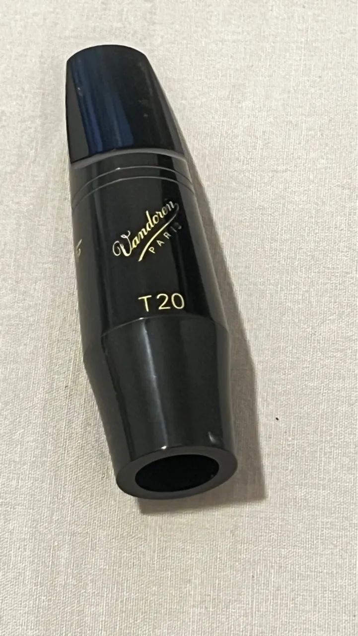 Boquilha Vandoren T20 para Saxofone Tenor