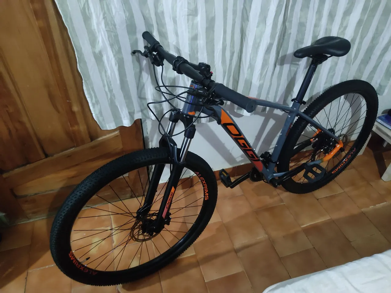 Bicicleta Oggi BIG WHEEL 7.0