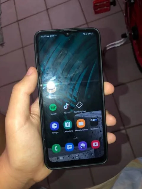 vendo celular samsung A02 novo zerado