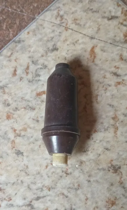 Interruptor antigo pera