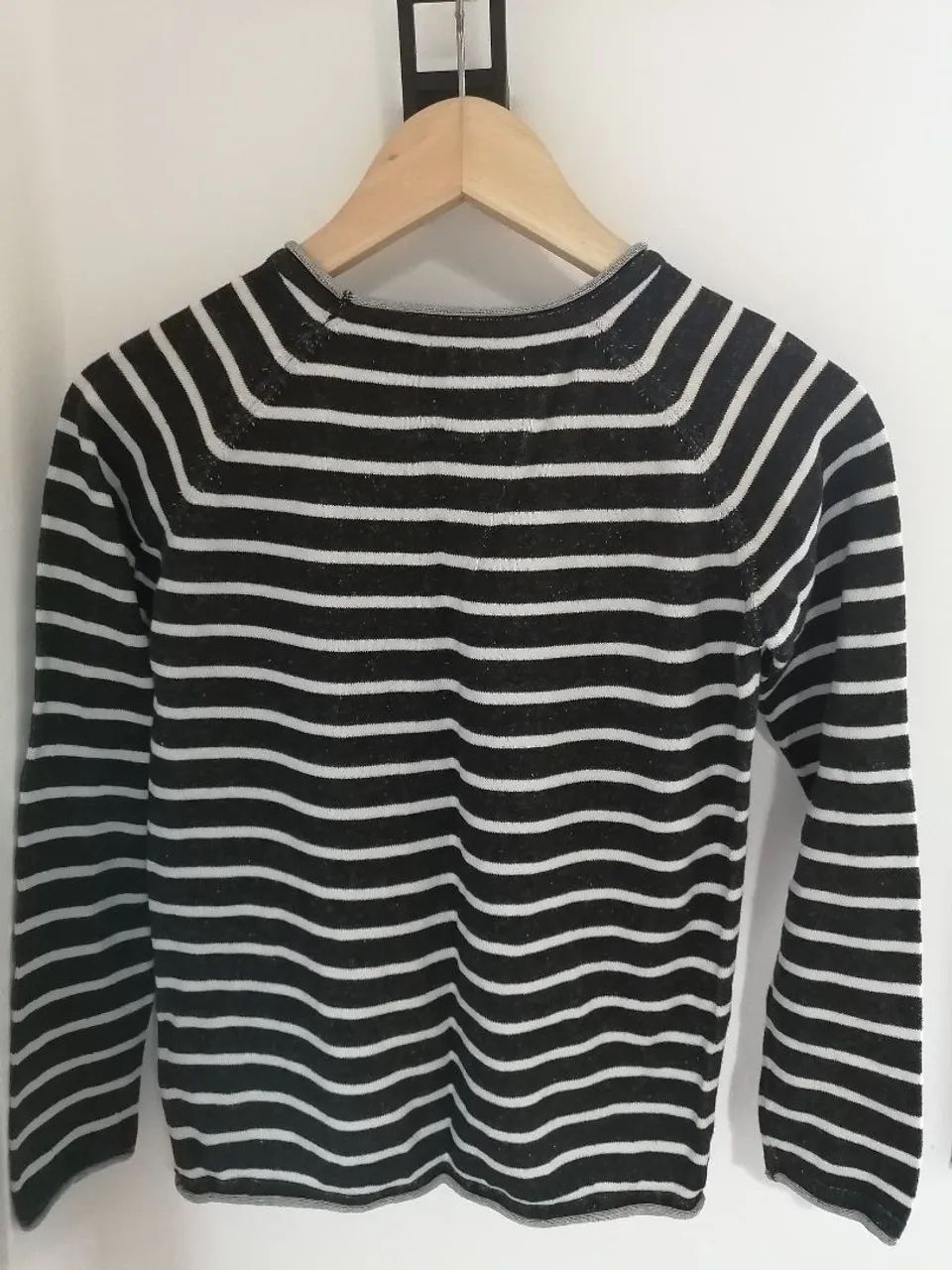 Blusa grossa listrada preta e branca - Foto 5
