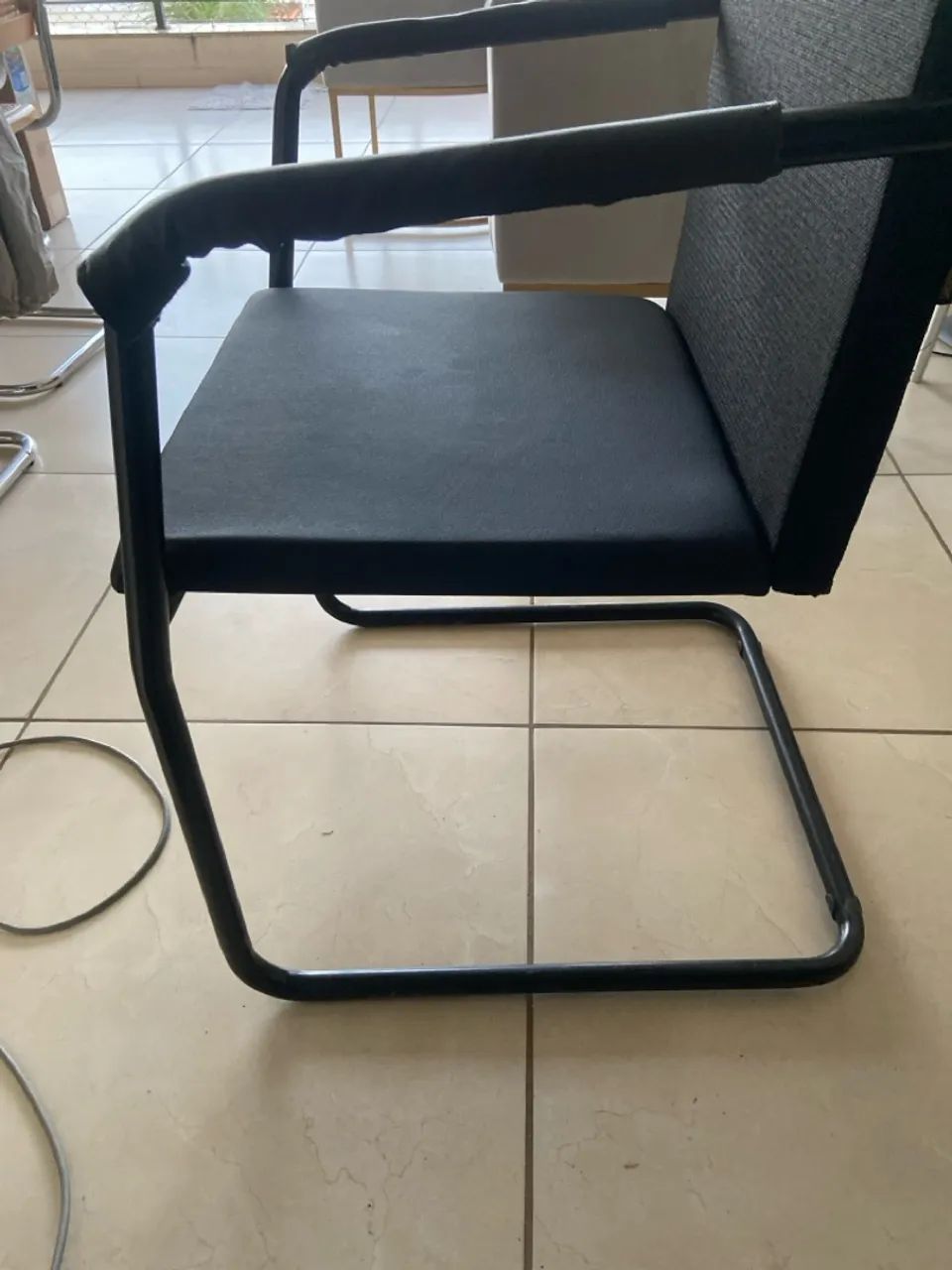 Poltrona Tok Stok estilo Bauhaus ! - Foto 3