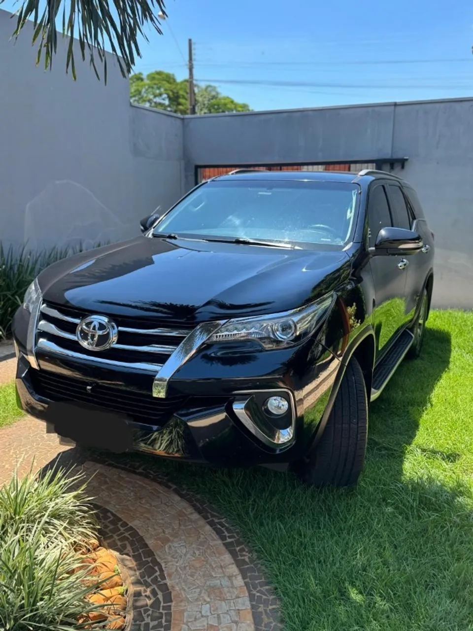Toyota SW4 SRX 2.8 Turbo Diesel 4x4 - 2017 - 5 Lugares - R$199.900