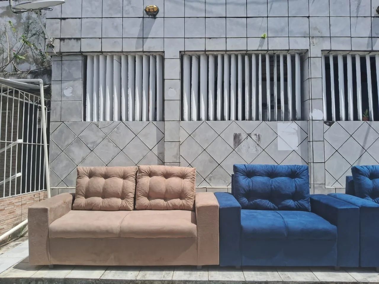 Big promotion on 3-seater and 2-seater sofas422082015072112640