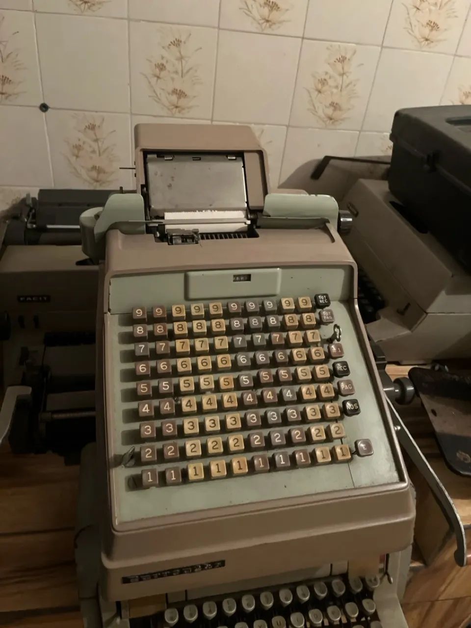 Calculadora Mecânica Facit Antiga - Colecionador