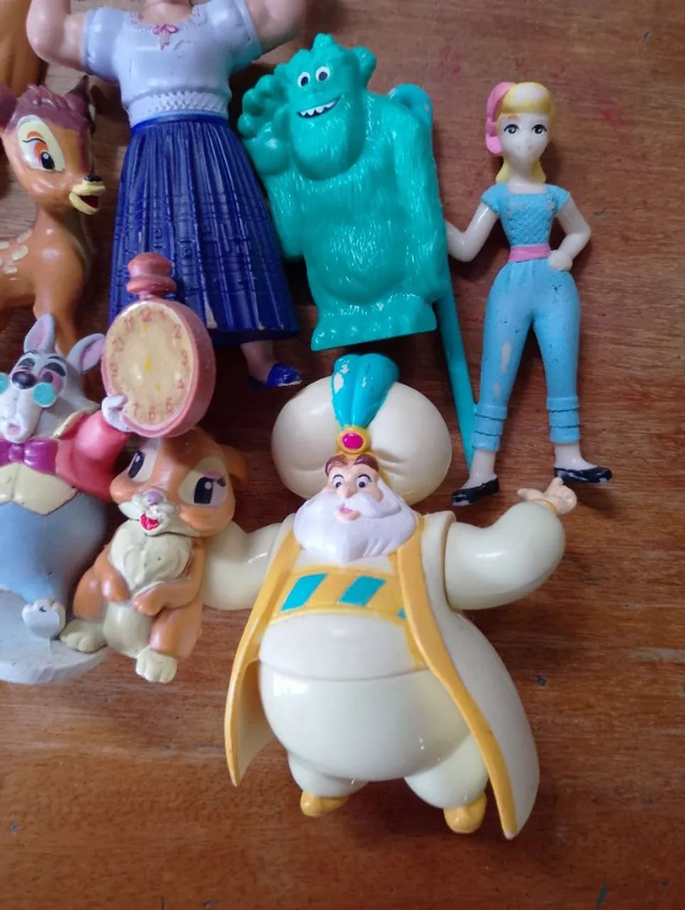 Lote 10 bonecos miniaturas Disney - Foto 4
