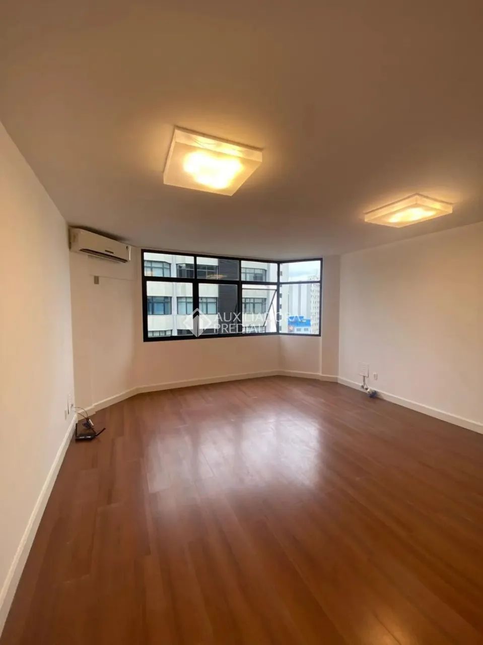 Sala comercial na Avenida Rio Branco. - Foto 3