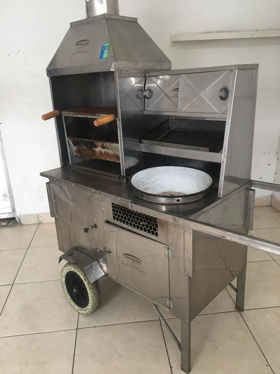 Carrinho de churrasqueira com fritadeira  e cobertura individual - Foto 3