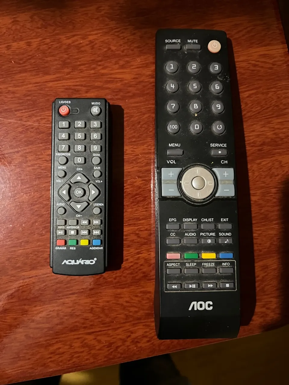 TV AOC 28 POLEGADAS