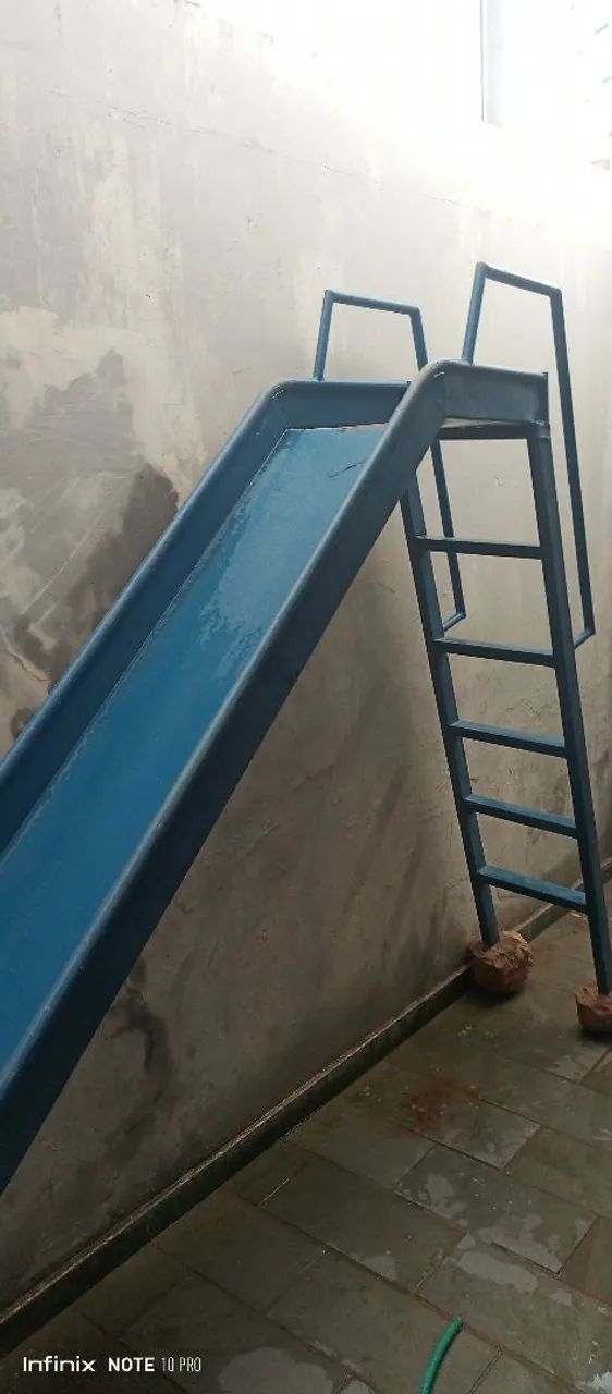 Escorregador de ferro 63824086540417121