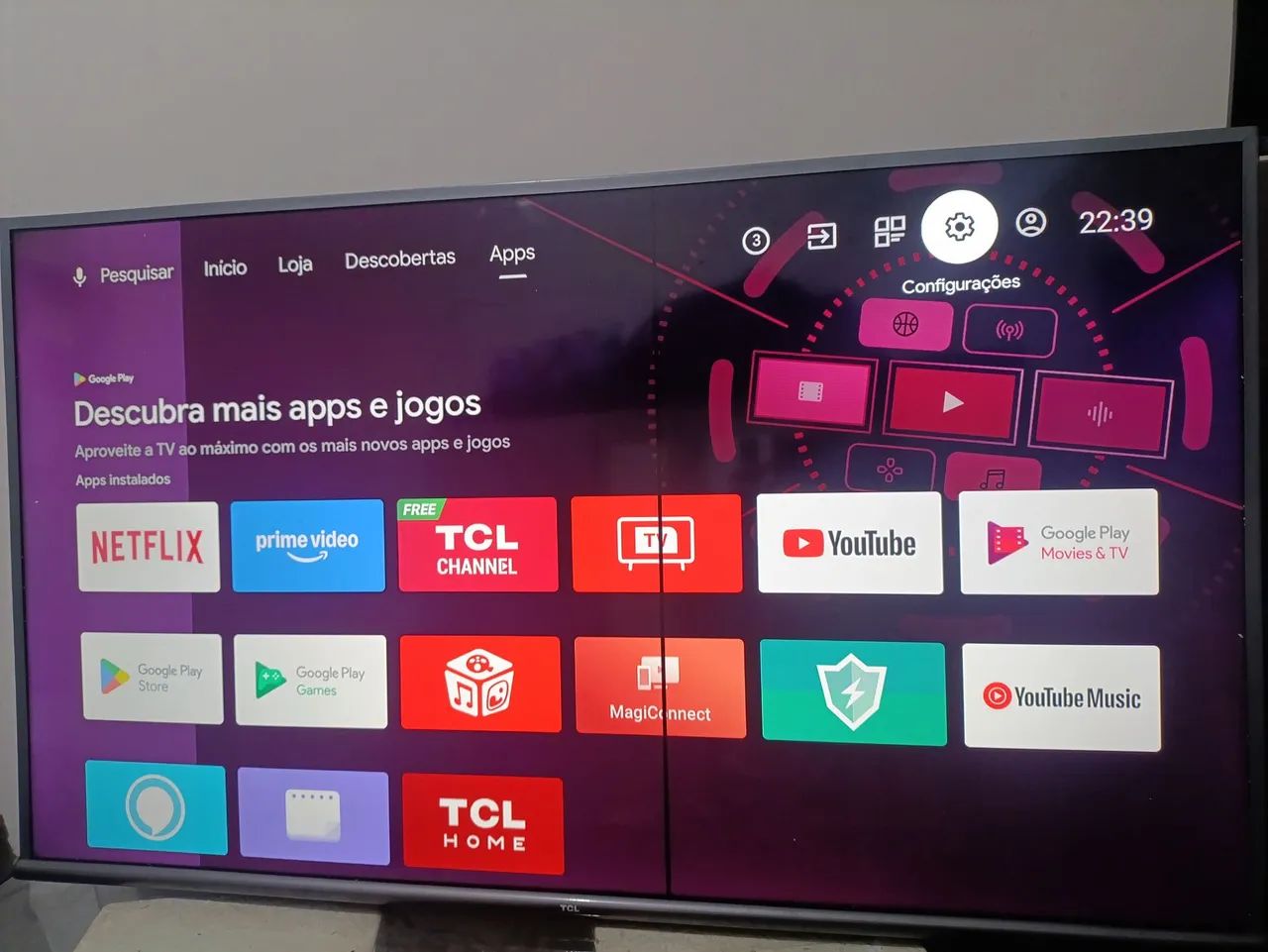 Tv TCL 50 polegadas Smart 4k funcionando com controle 64418592921859123