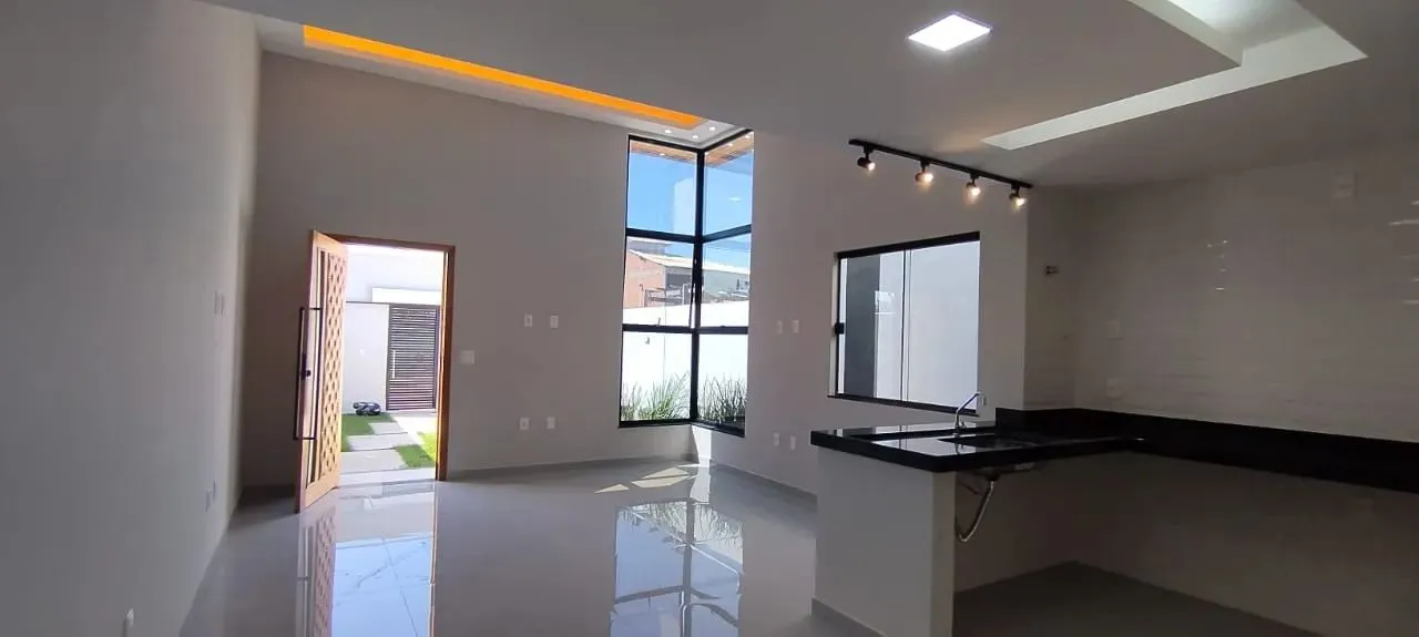 BS Imobiliária VENDE casa com 3 quartos, 1 suíte em Itaipuaçu, Maricá / RJ