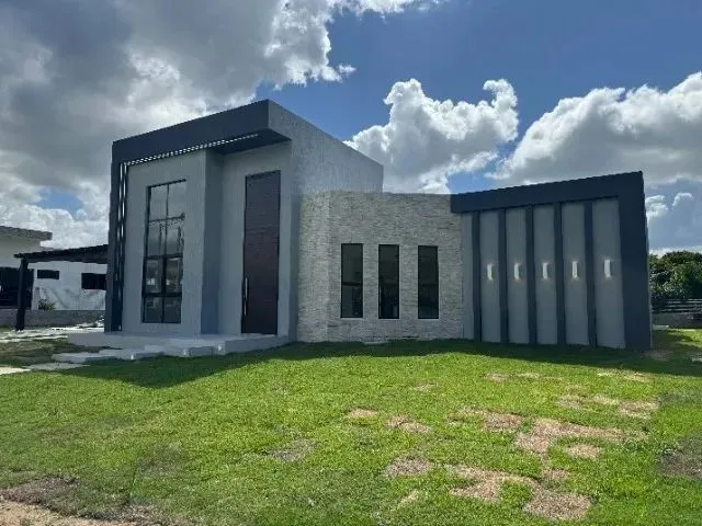 Imóvel para venda possui 200 metros quadrados com 1 quarto em Aldeia dos Camarás - Camarag